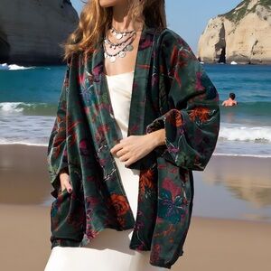 Zinnia Pearl dark green bohemian floral velvet kimono cardigan